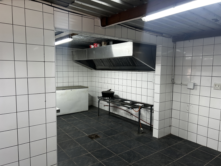 4 Bedroom Property for Sale in Duynefontein Western Cape